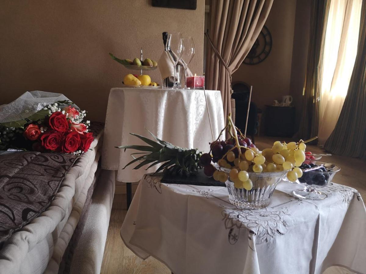 Suite Villa Aurelj Barolo Eksteriør billede
