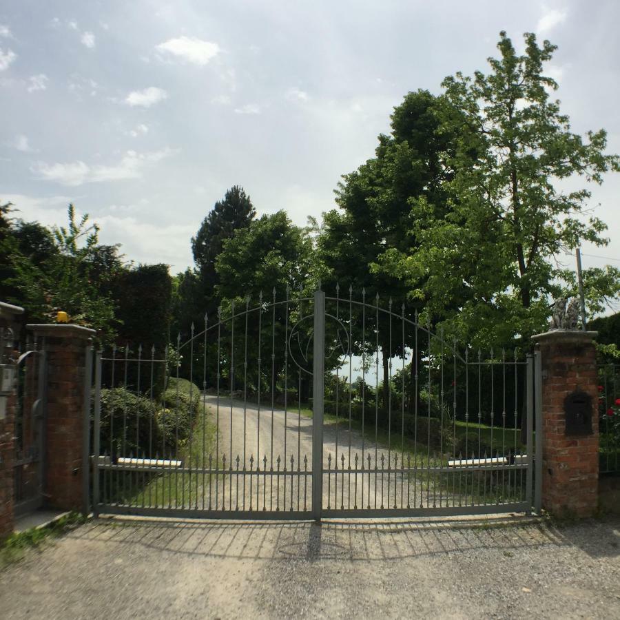 Suite Villa Aurelj Barolo Eksteriør billede